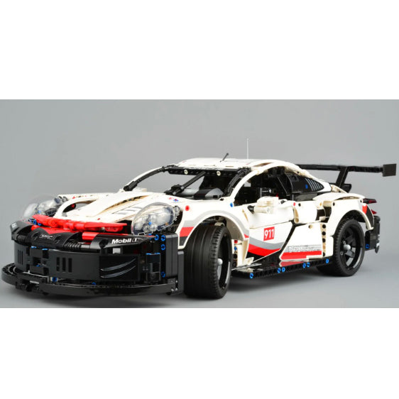 Lego Technic Porsche 911 RSR