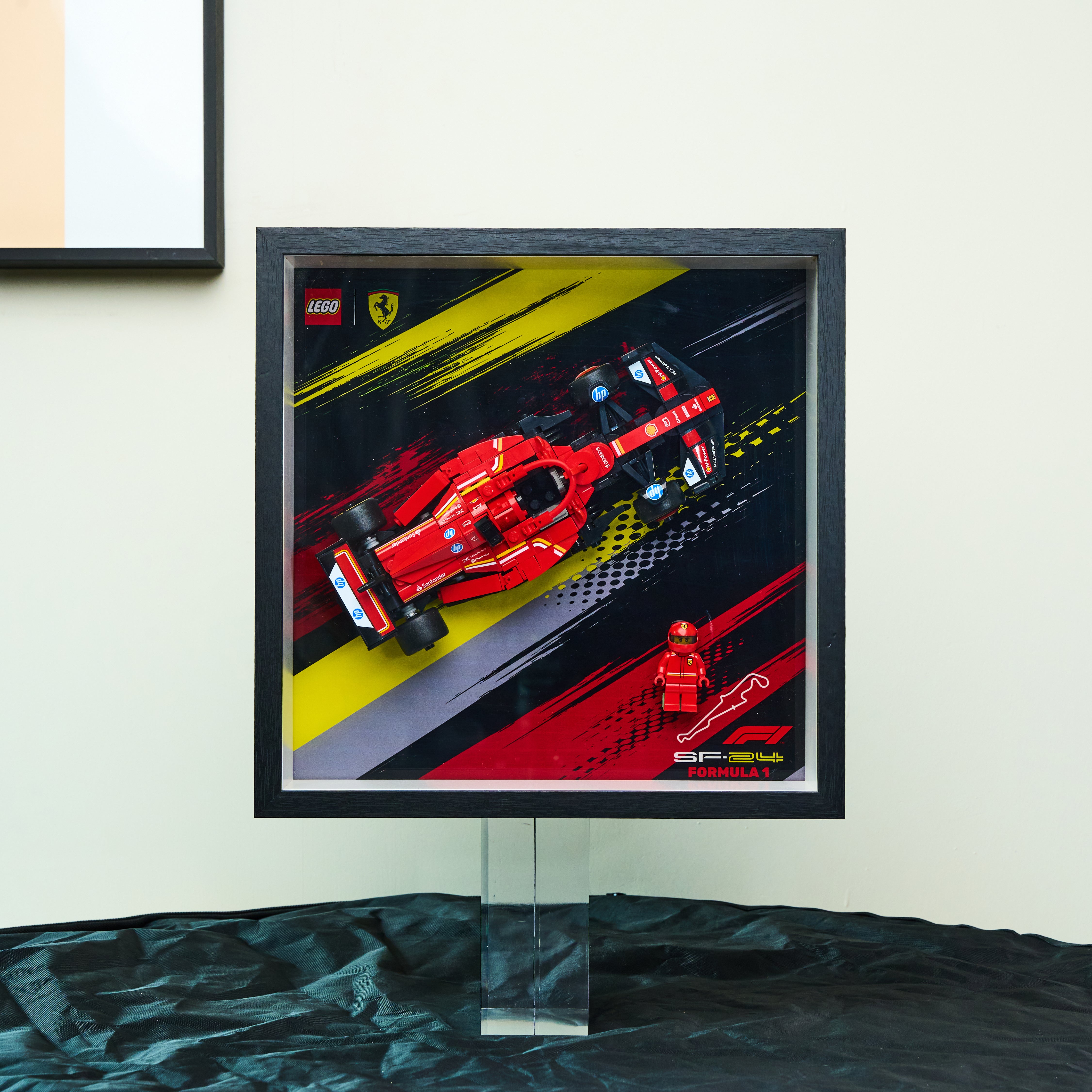 Display case for LEGO® Speed F1 series