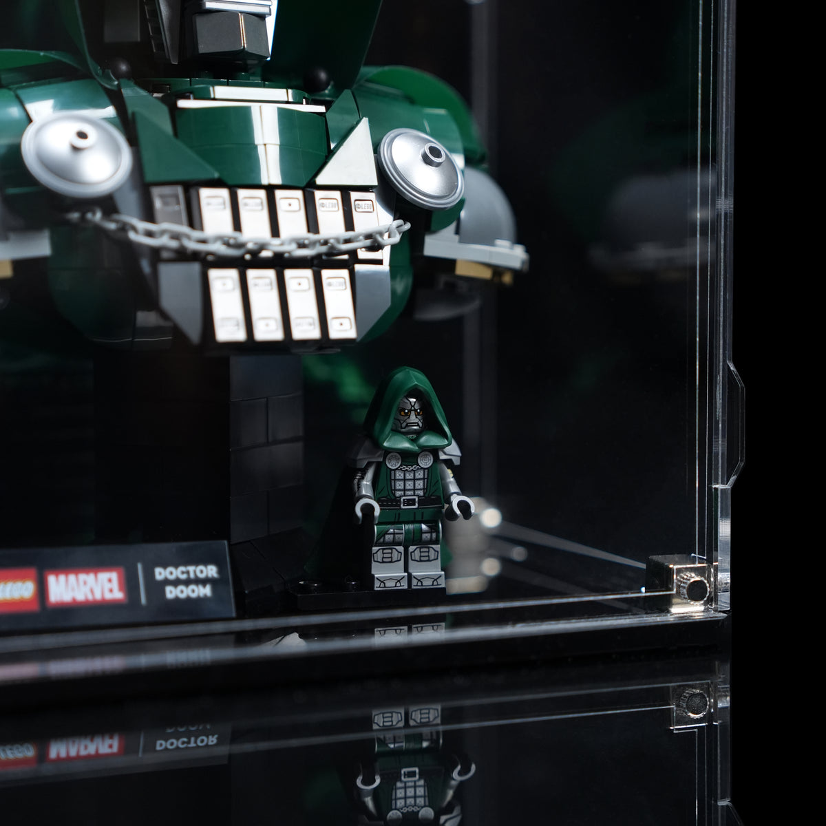 Wall mounted Display Case For LEGO Marvel 76345 Doctor Doom Bust
