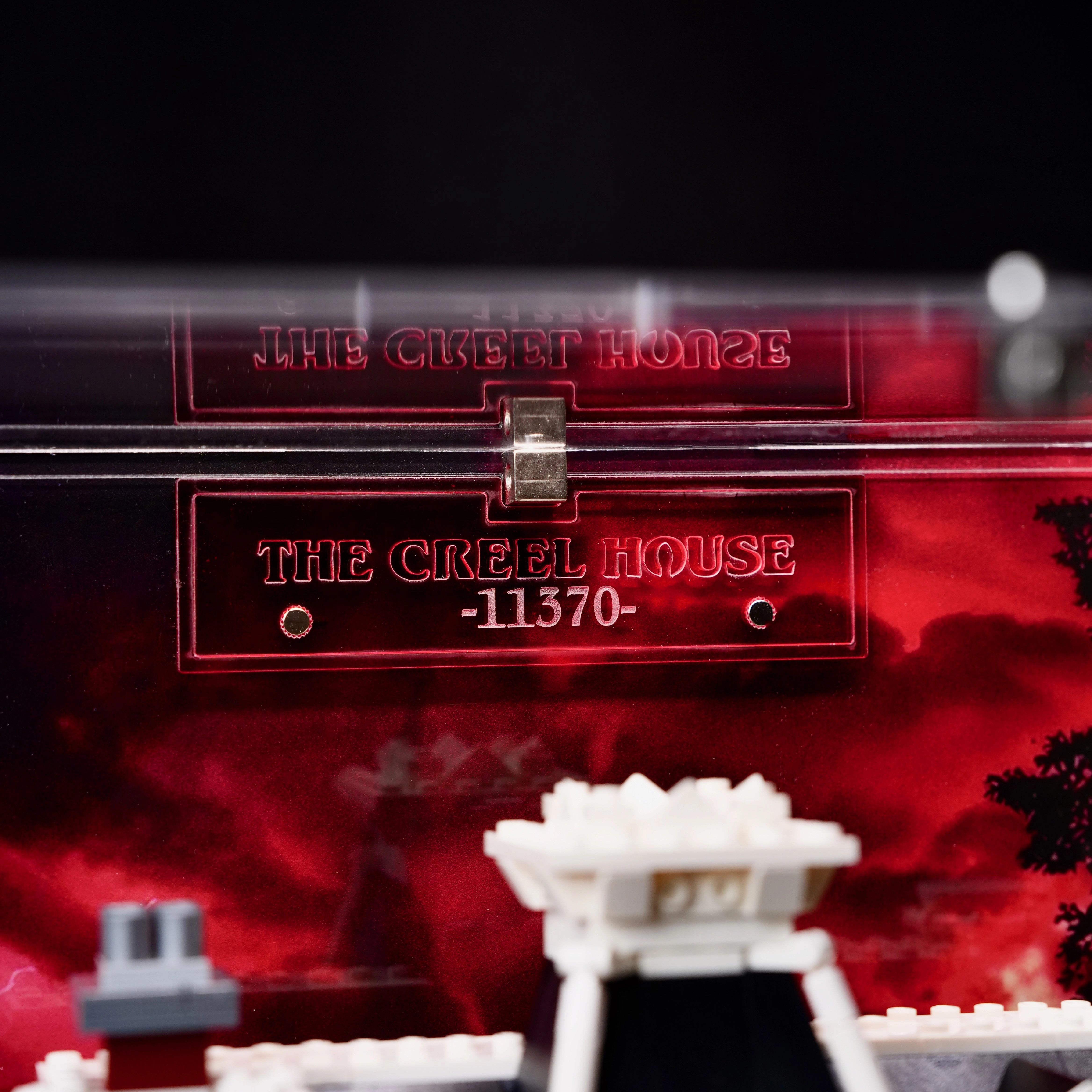【PREMIUM】Acrylic Display case For LEGO® Stranger Things 11370 The Creel House Super Ultra-high Translucent Acrylic