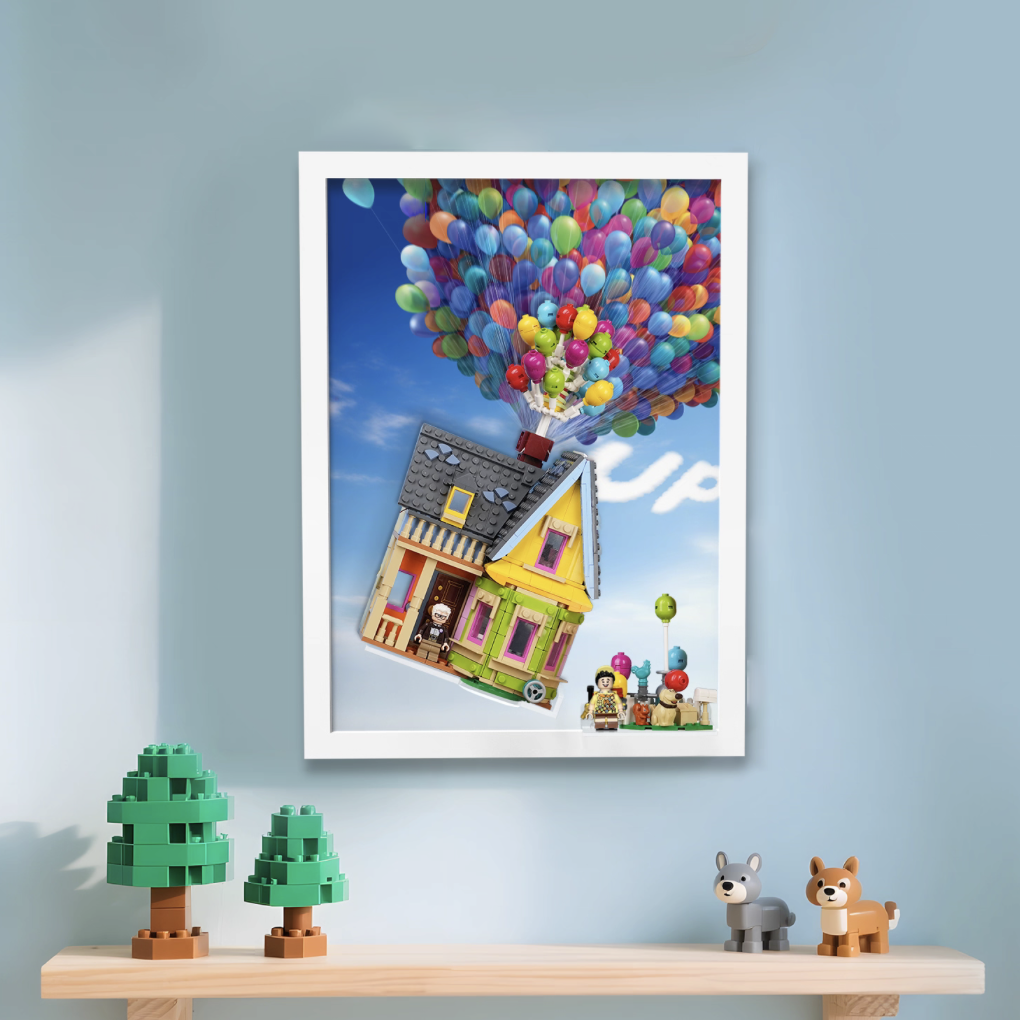 Display Frame for LEGO® 43217 ‘Up’ House