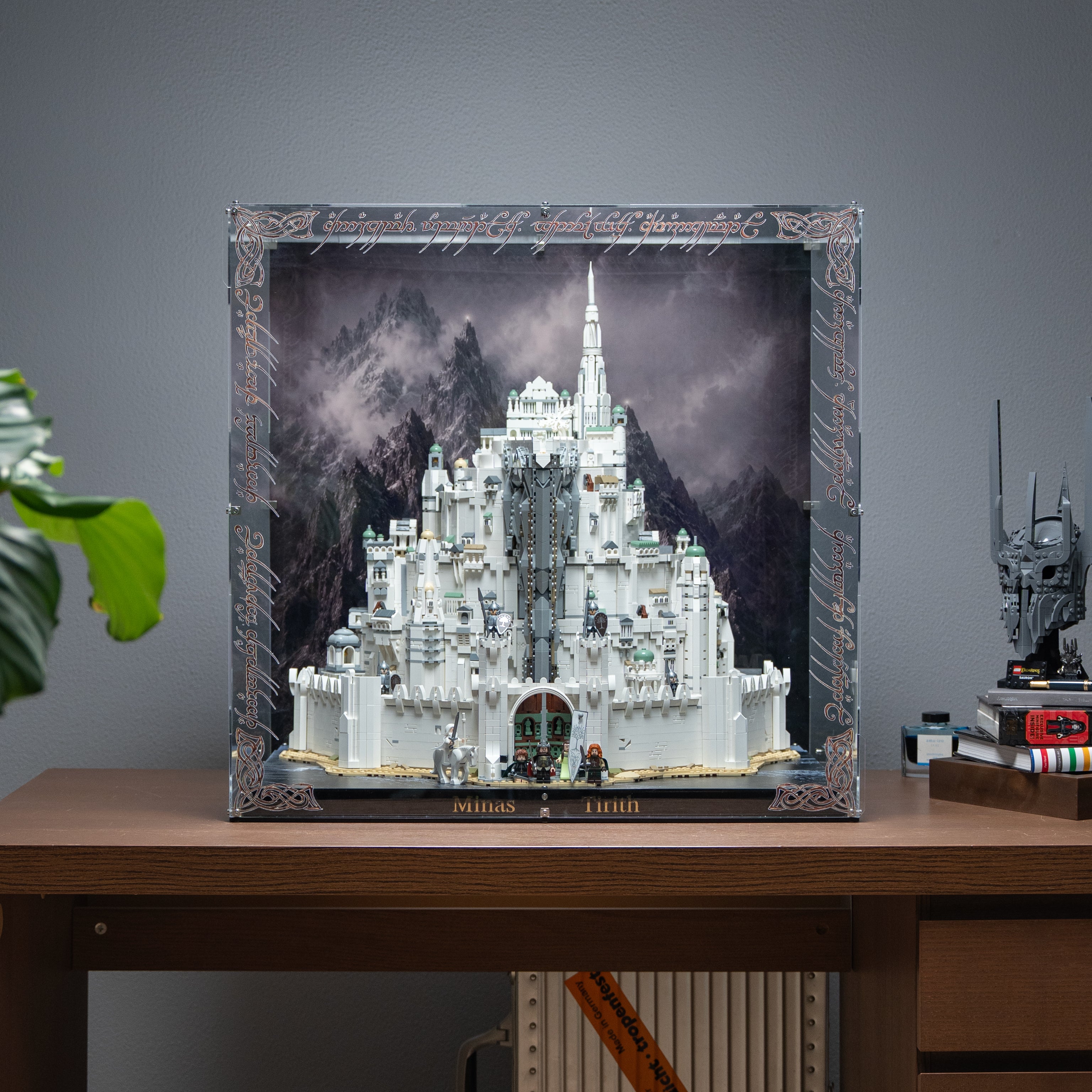 【PREMIUM】 Double-Sided Display Acrylic Case For LEGO ICONS 11377 Lord of the Rings Minas Tirith