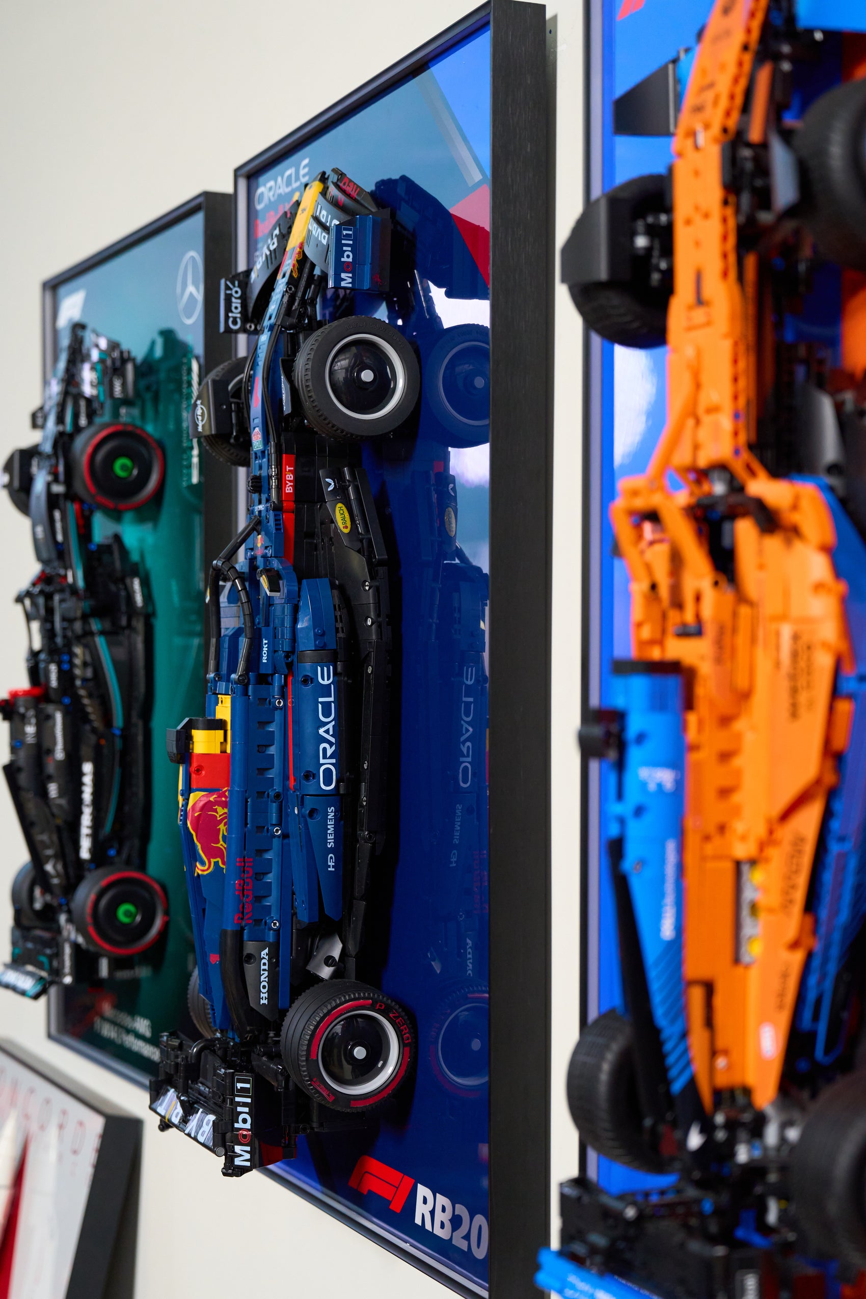 Car Display Frame For LEGO® TECHNIC™ Oracle Red Bull Racing RB20 F1 Ca