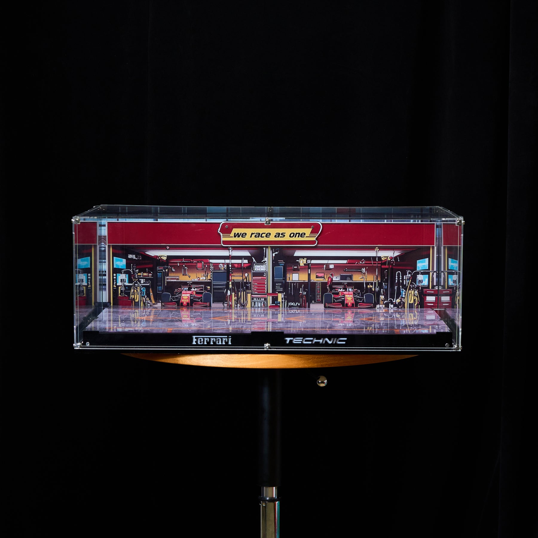 【PREMIUM】Display Case For LEGO® Ferrari F1 SF-24 42207 Ultra-high Translucent Acrylic