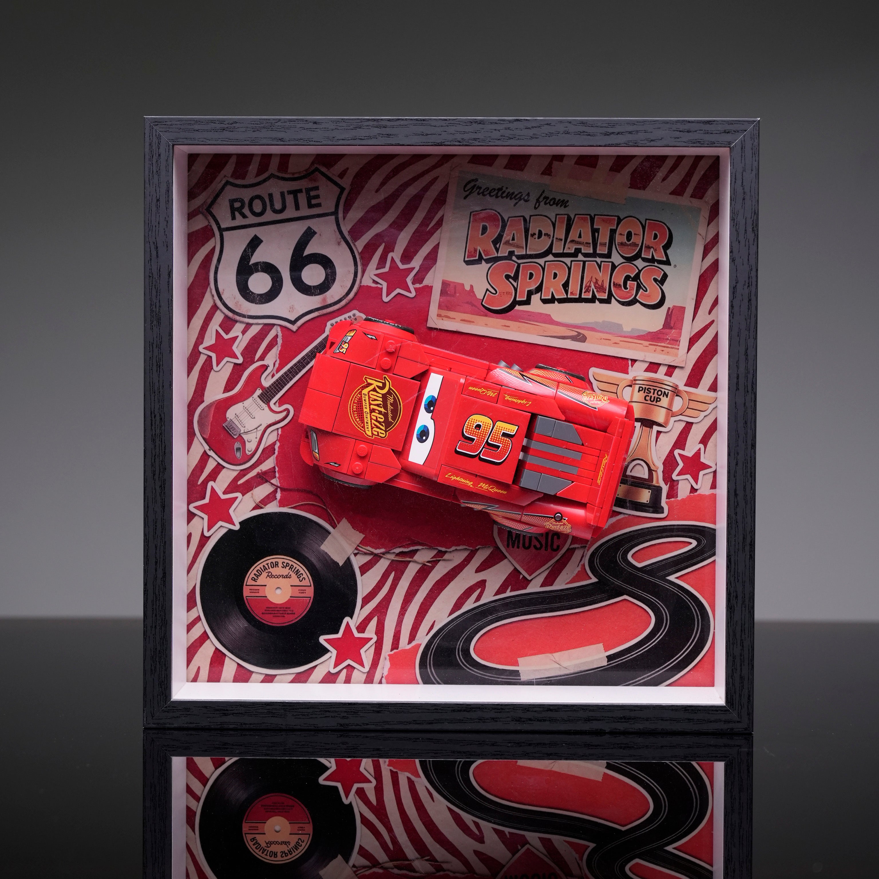 Display case for LEGO® 77255 Lightning McQueen