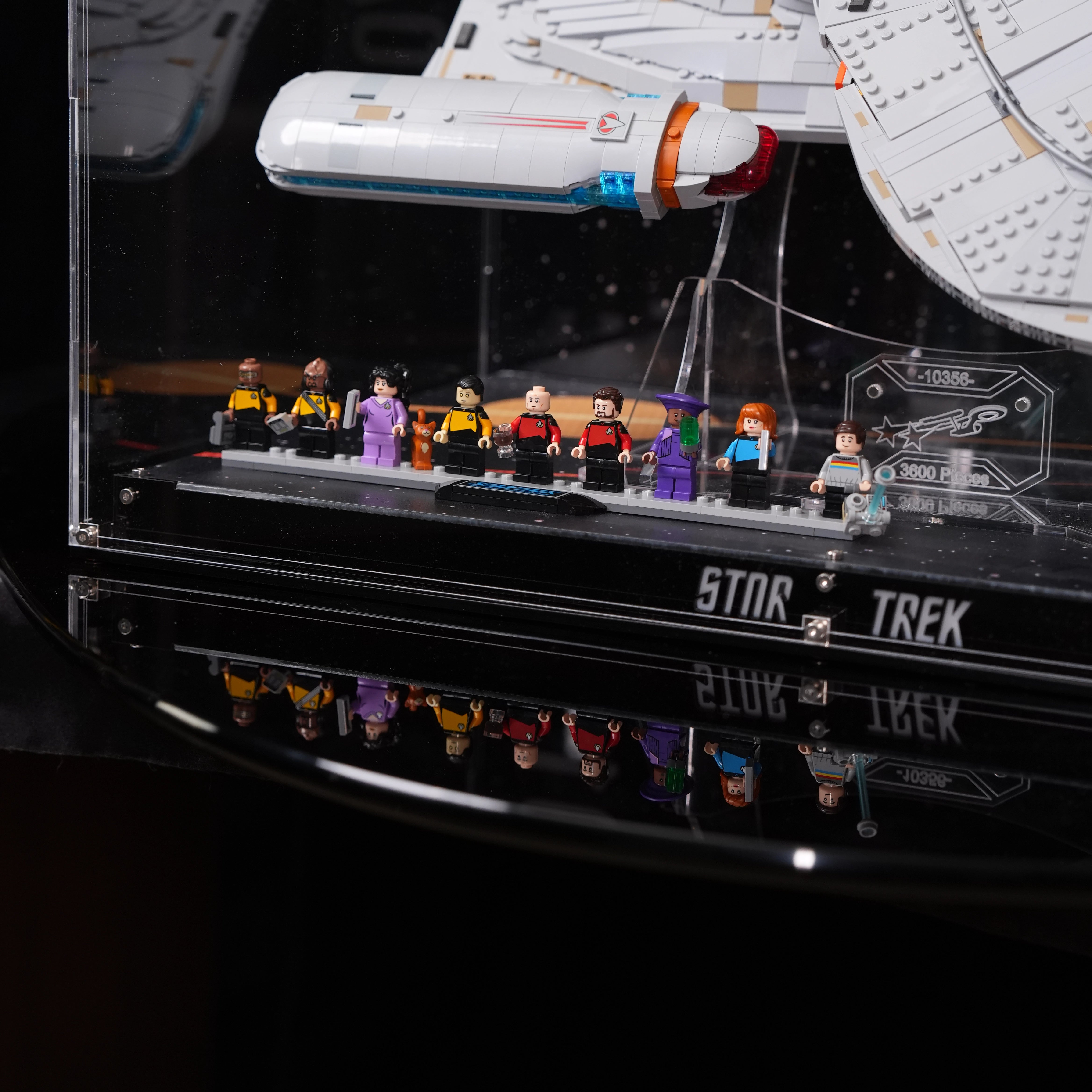 【Premium】 Display Case For LEGO 10356 Star Trek: U.S.S. Enterprise NCC-1701-D™
