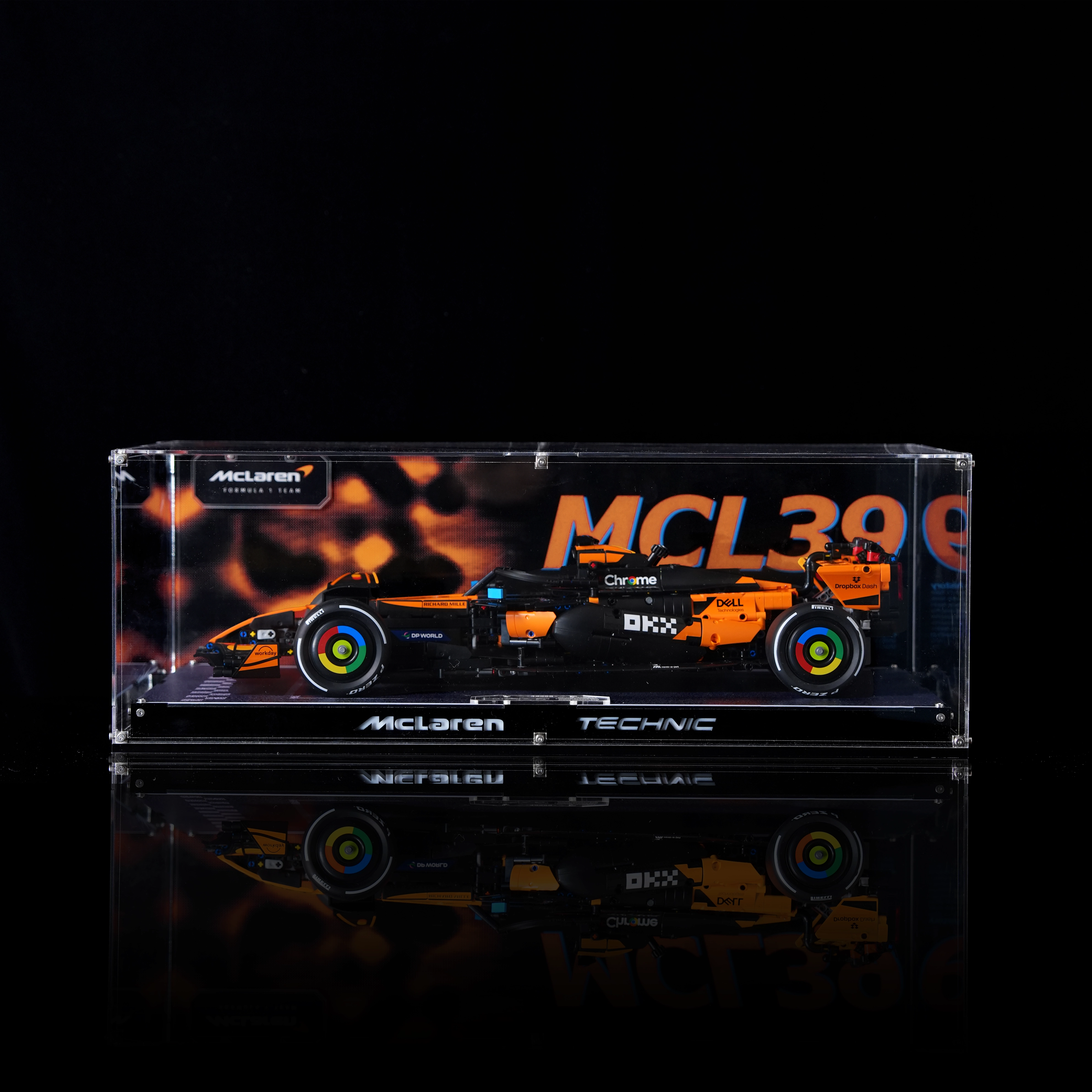【PREMIUM】Display Case For LEGO® Technic™ McLaren MCL39 F1® Car