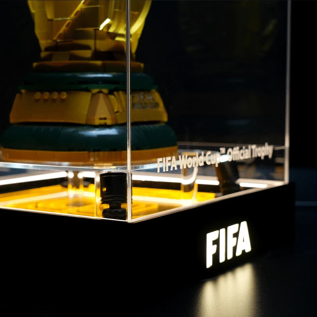 【Designer Edition】LED Light Display Case for LEGO 43020 FIFA World Cup Official Trophy