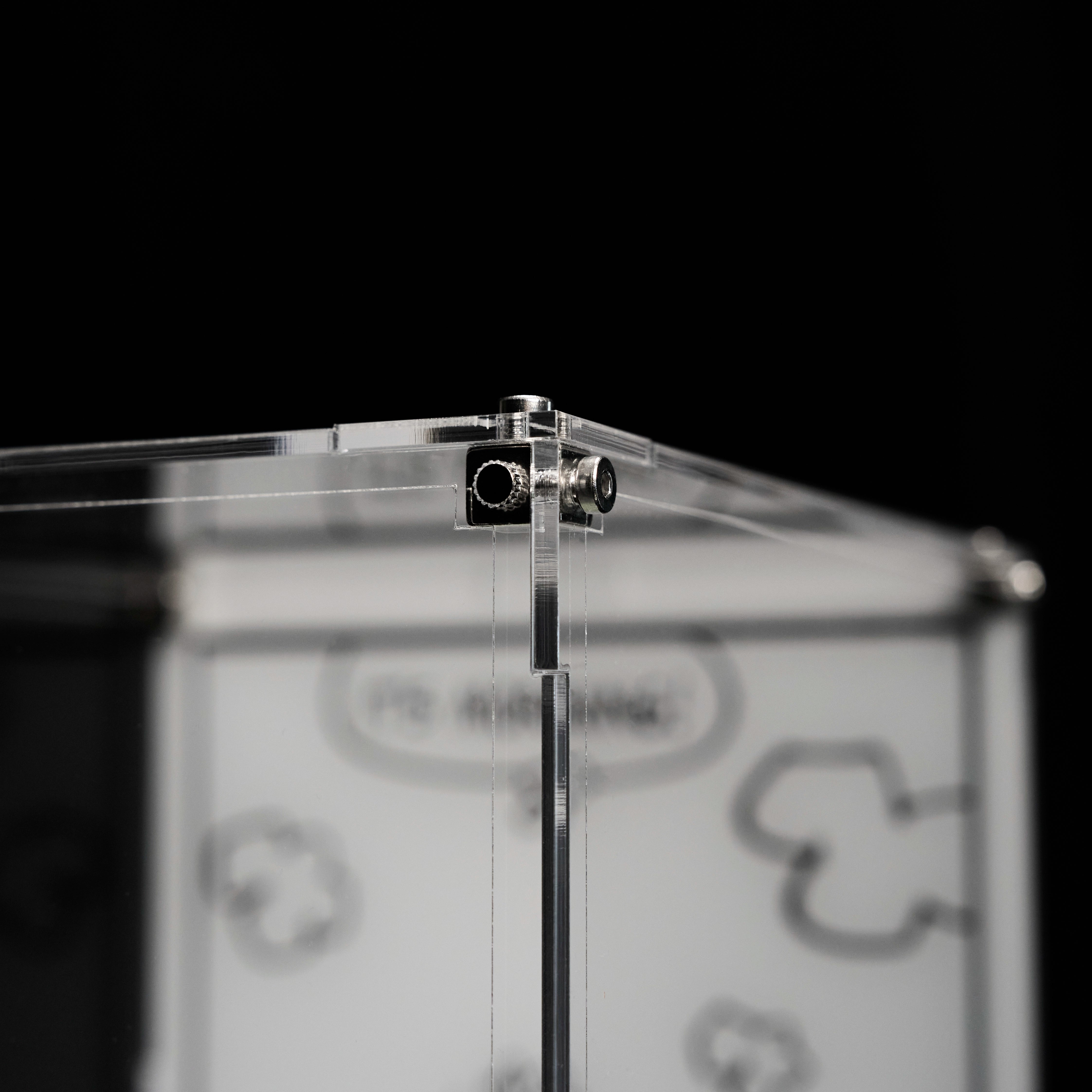 Vitrine PREMIUM pour LEGO Ideas 21368 Peanuts : La niche de Snoopy  