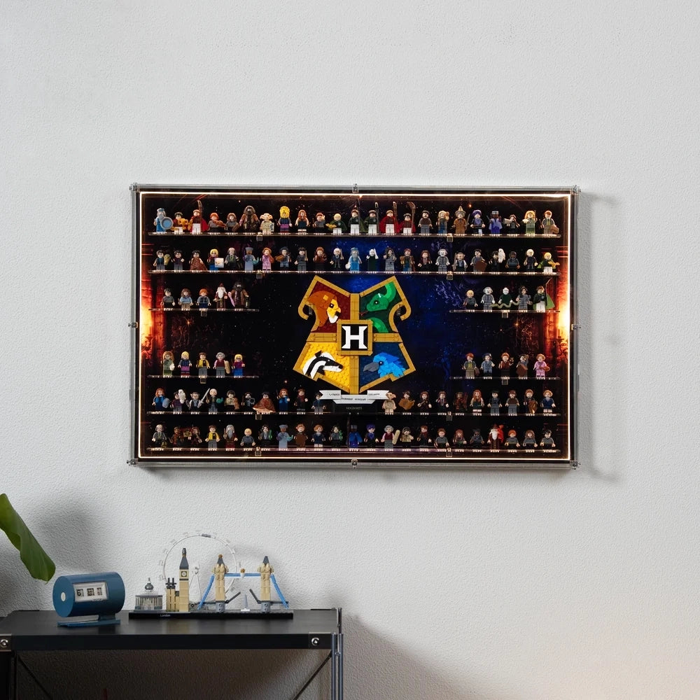 【PREMIUM LIGHT-UP】 Dust Proof Wall mounted Display Case for lego 76462 Harry Potter Hogwarts™ House Crest & 112 Minifigures