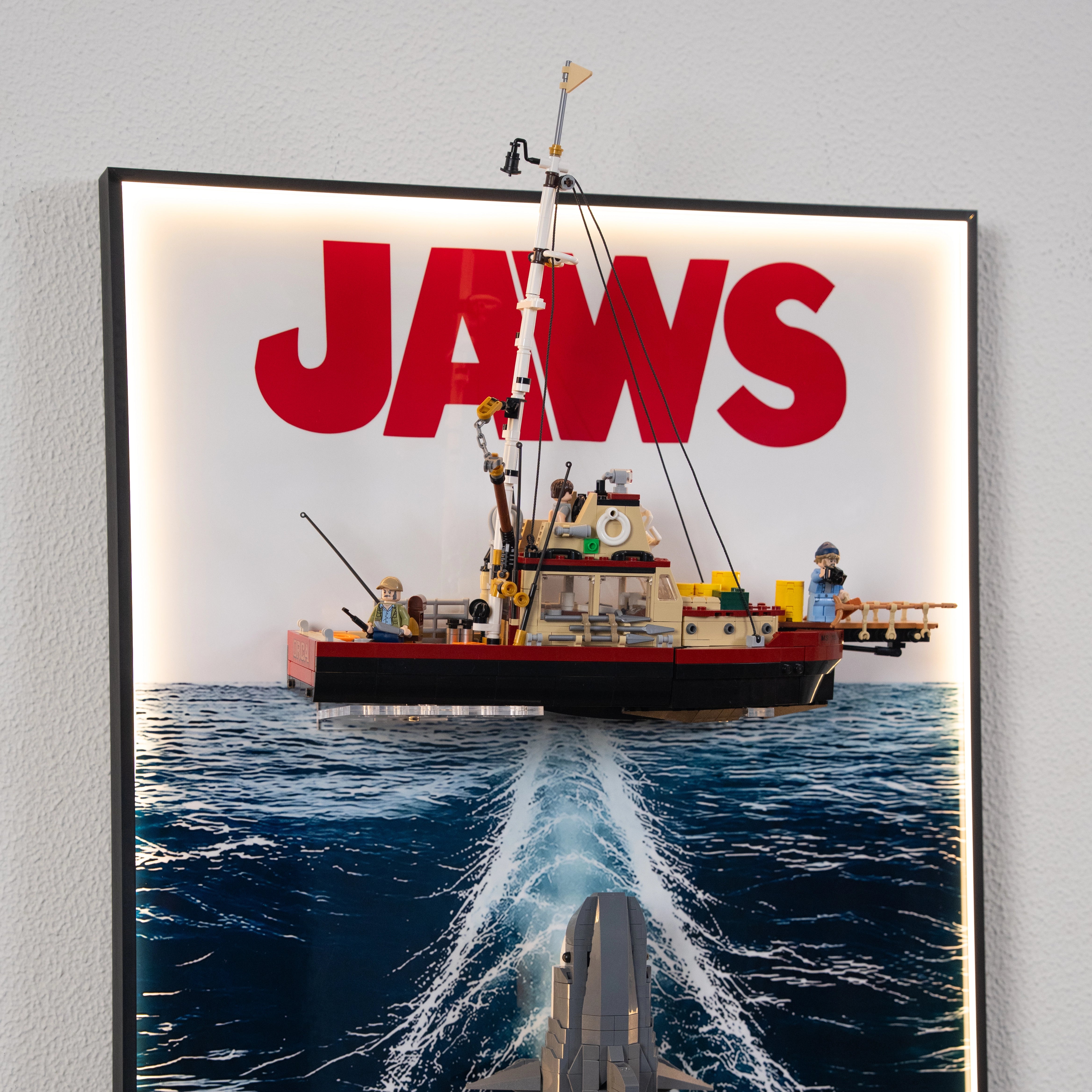 Wall Display Frame For LEGO® Ideas 21350 Jaws