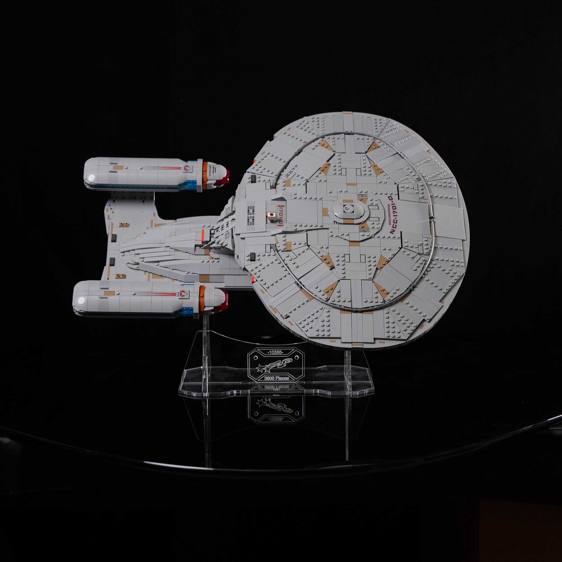 display_acrylic_base_for_lego_
