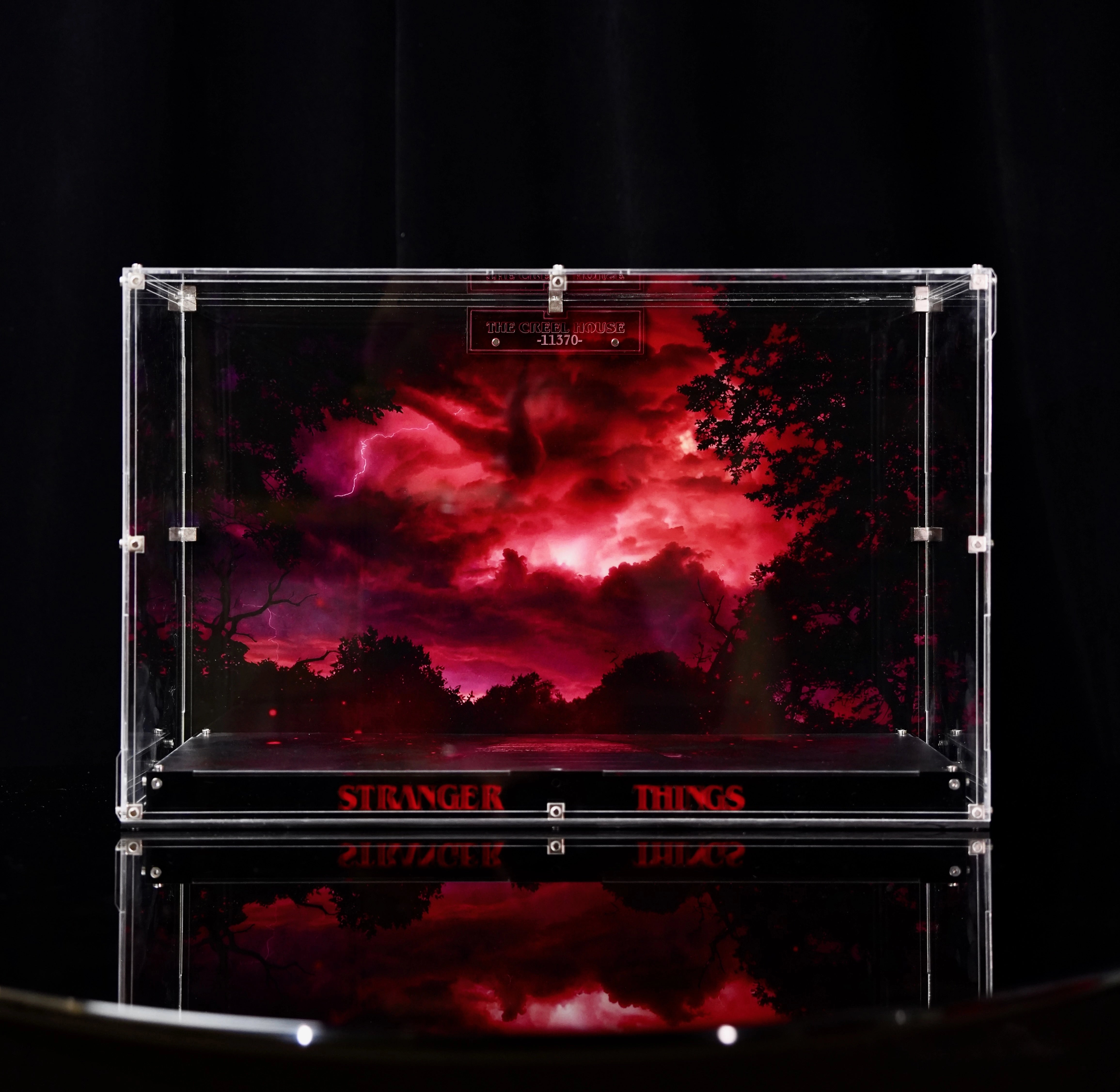 【PREMIUM】Acrylic Display case For LEGO® Stranger Things 11370 The Creel House Super Ultra-high Translucent Acrylic