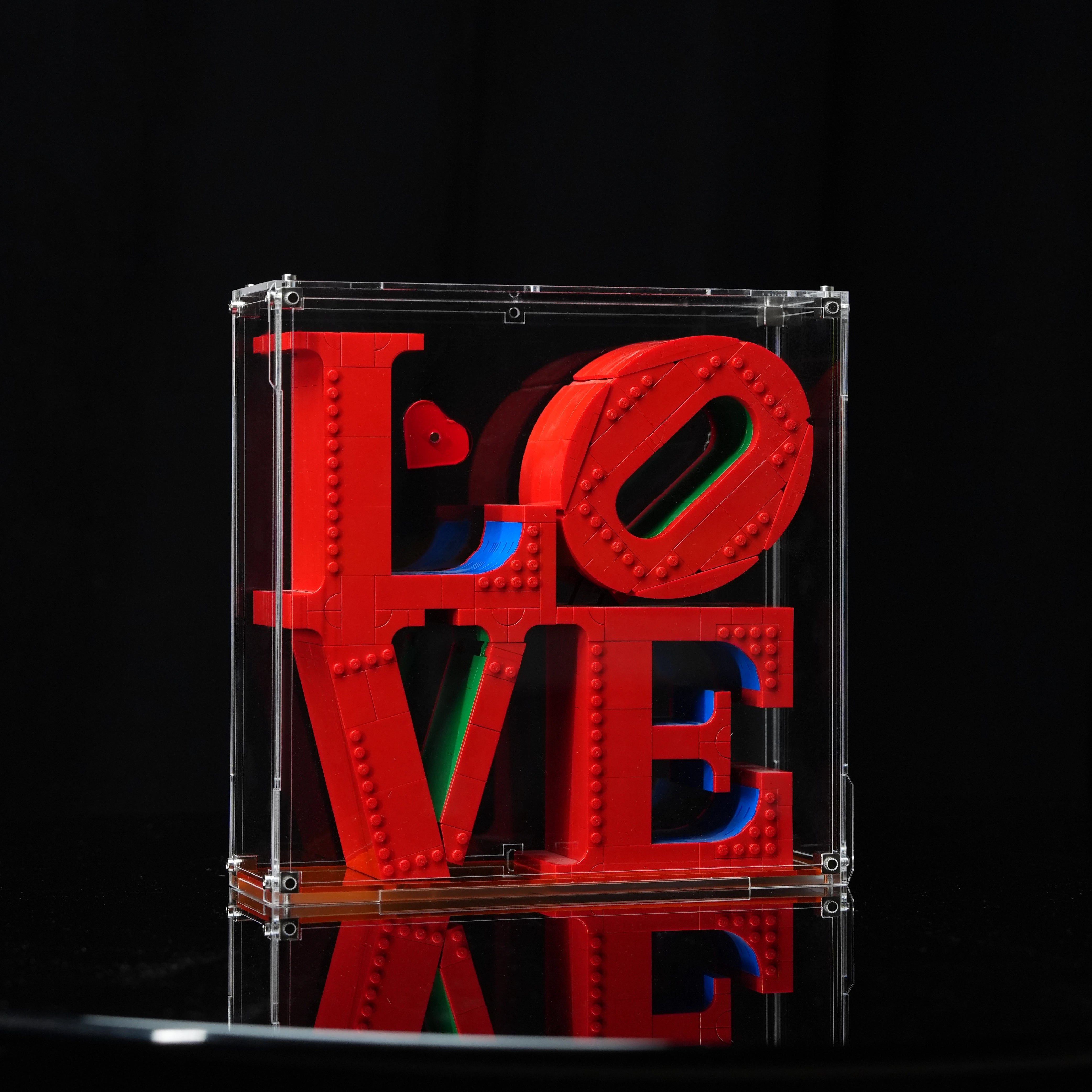 DISPLAY ACRYLIC CASE FOR LEGO® 31214 LOVE