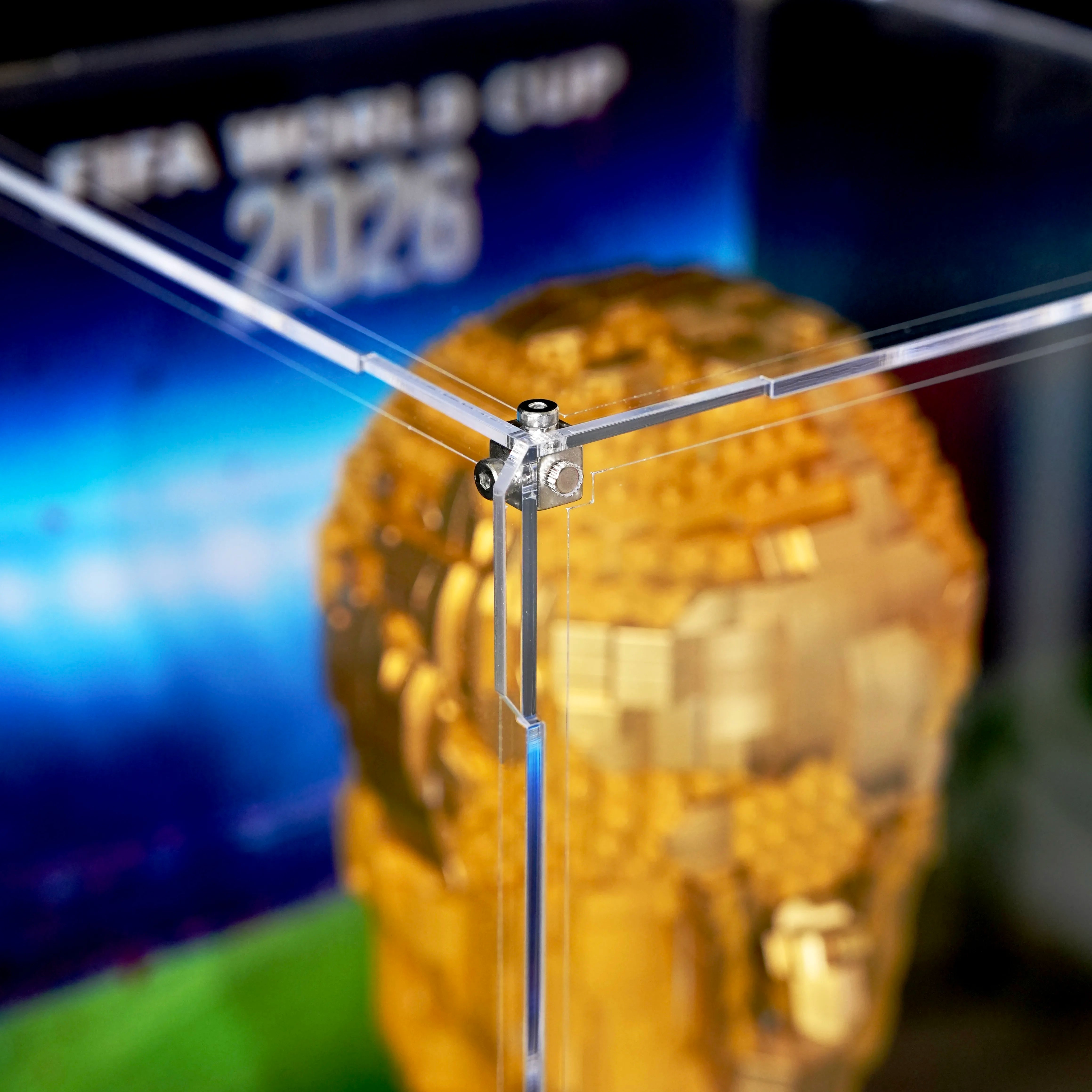 【PREMIUM】 Display Case For LEGO Editions 43020 FIFA World Cup™ Official Trophy