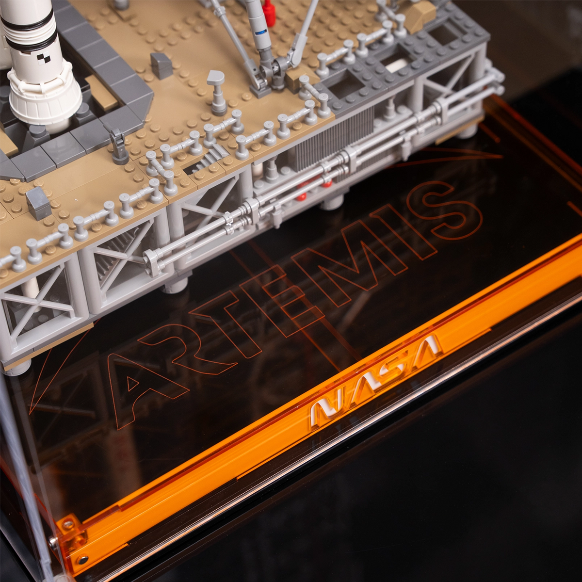 【Premium】Acrylic Display Case For LEGO® Icons 10341 NASA Artemis Space Launch System