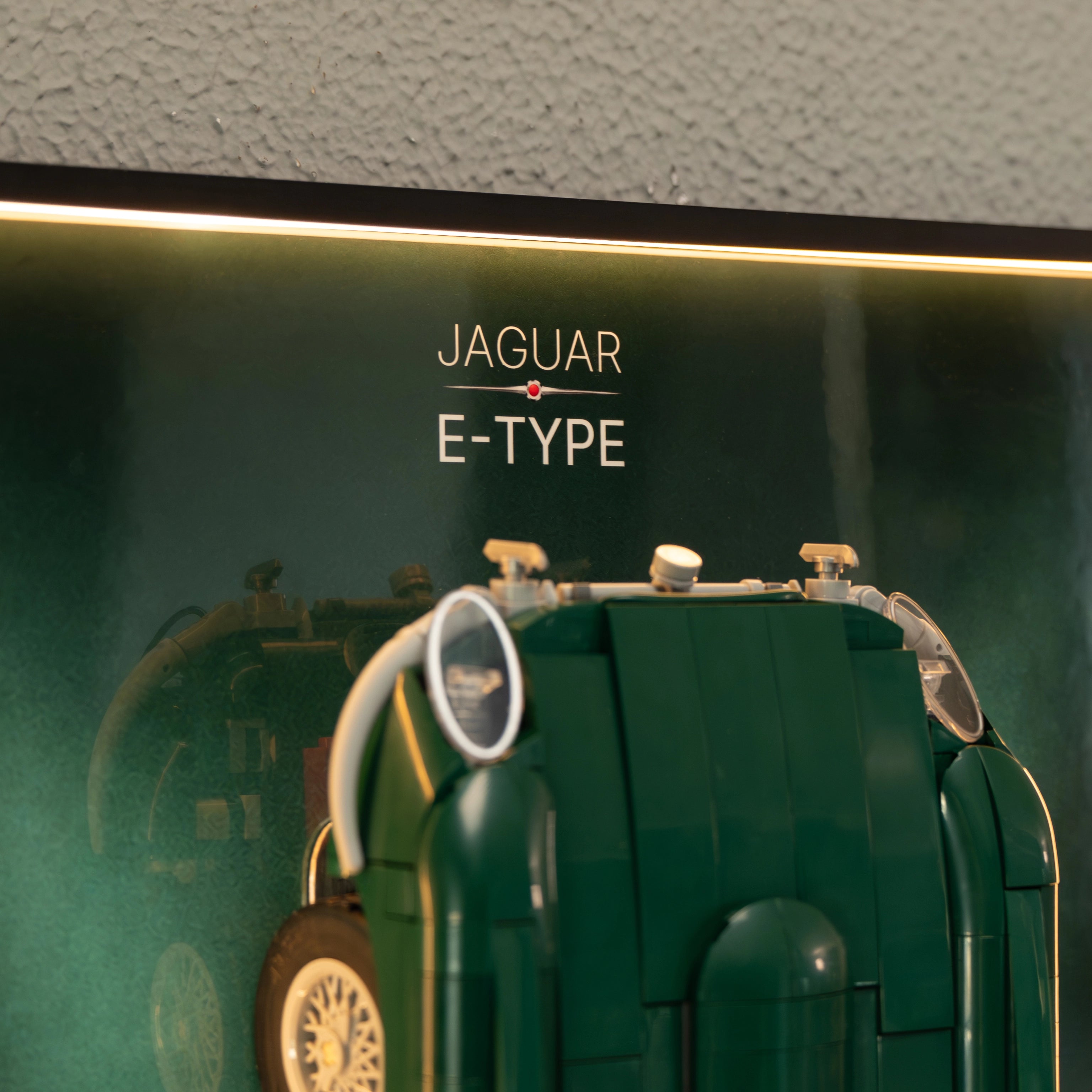 Cadre mural pour LEGO 11381 Icons Jaguar E-Type  