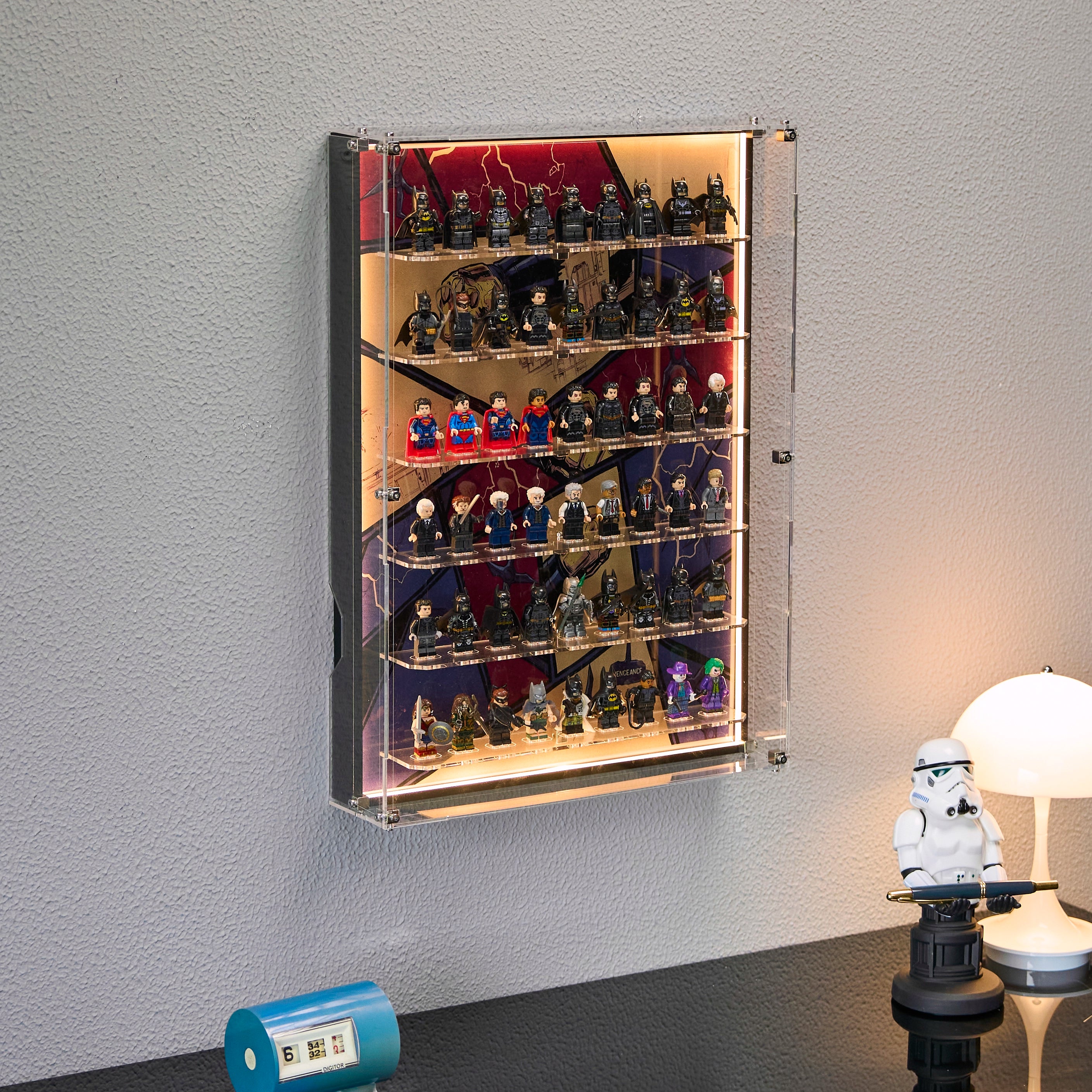 【PREMIUM】 Dust Proof Wall mounted Display Case for lego Batman Minifigure