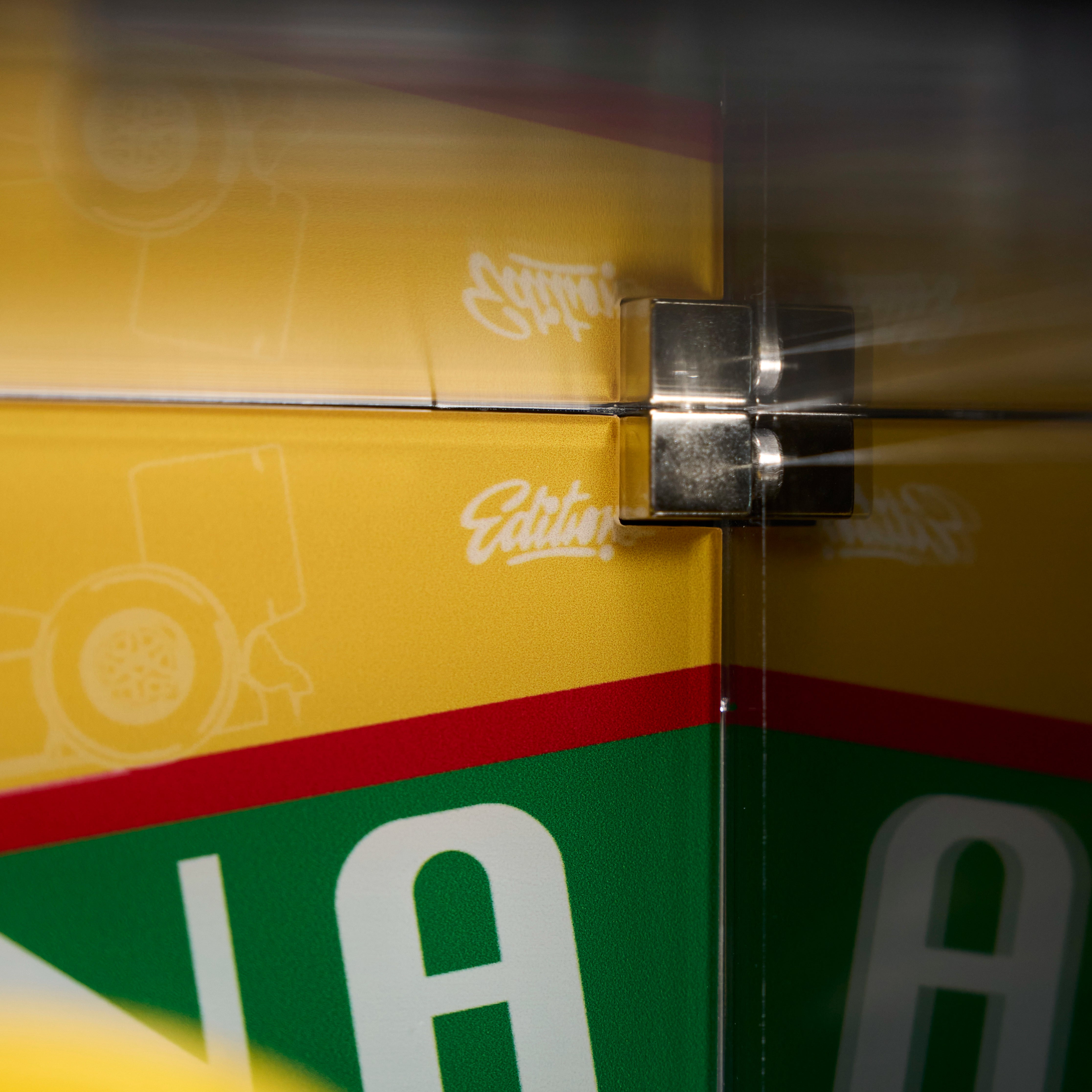 【Free Sticker Included】Wall mounted Display Case For LEGO® Editions F1 43024 Ayrton Senna’s Helmet