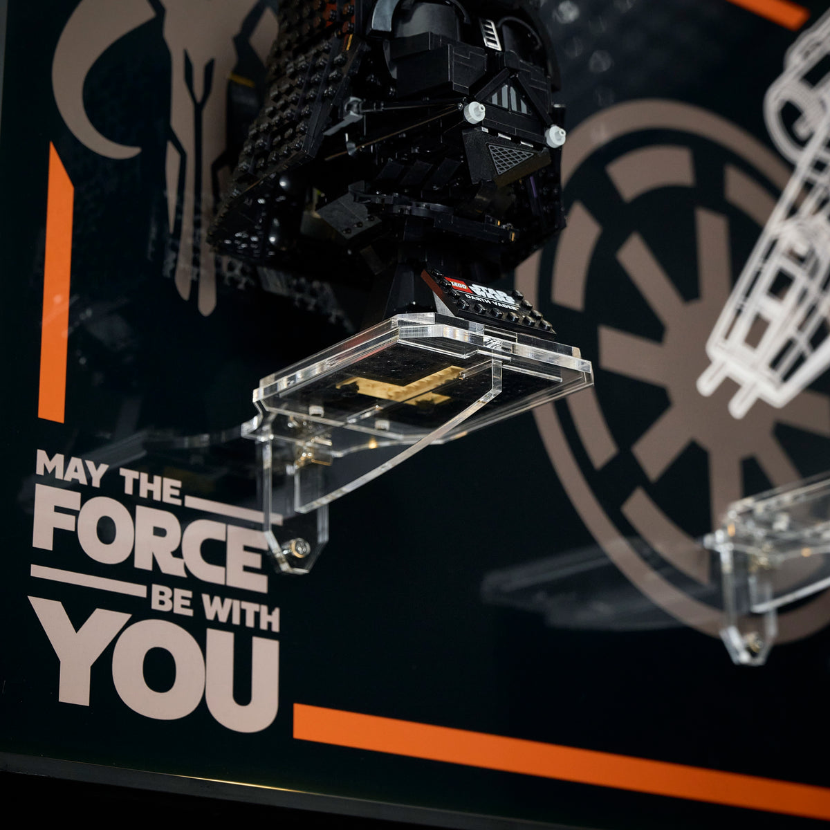 Wall Display frame for LEGO® Star Wars™ Helmet Series