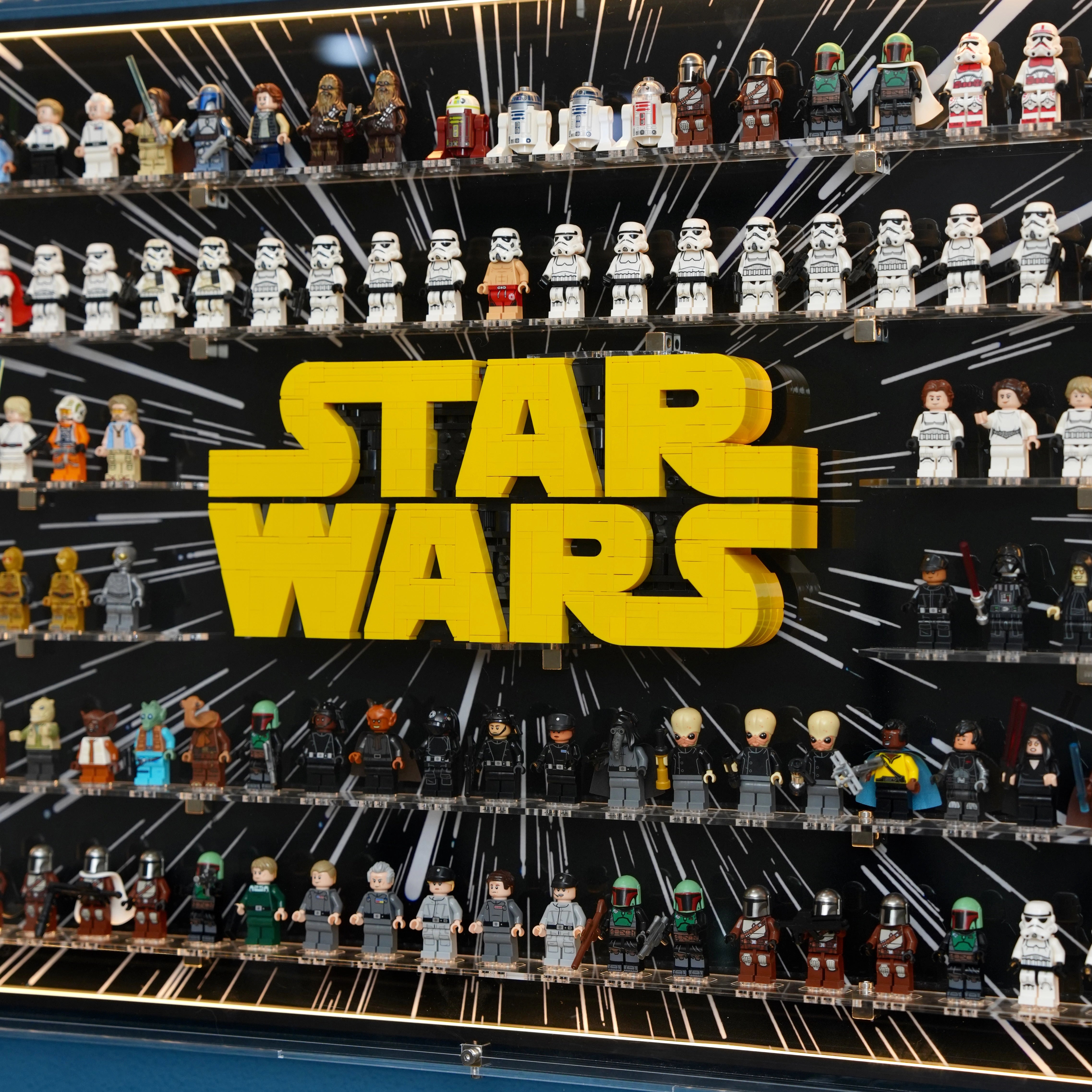 【PREMIUM LIGHT-UP】 Wall mounted Display Case for lego Star Wars Minifigure & Brick-Built star wars Logo
